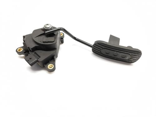 Used Pedal NISSAN NOTE (E11, NE11) 1.5 dCi (86 hp) 25846833