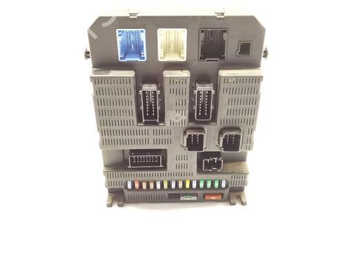 Used Fuse box CITROËN C4 Coupe (LA_) 1.6 HDi (90 hp) 32020065