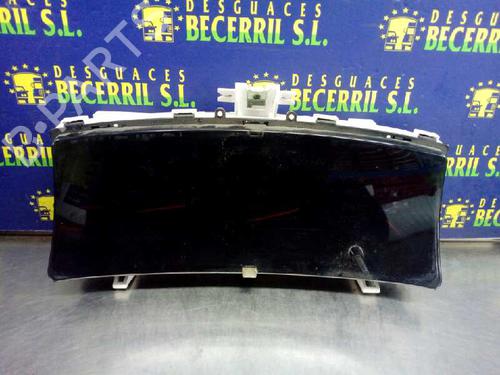 Used Instrument cluster TOYOTA COROLLA (_E12_) 2.0 D-4D (CDE120R, CDE120L_) (110 hp) 8456735