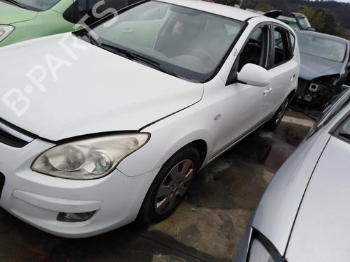 Engine control unit (ECU) HYUNDAI i30 Estate (FD) 1.6 CRDi | BP8468367M57 