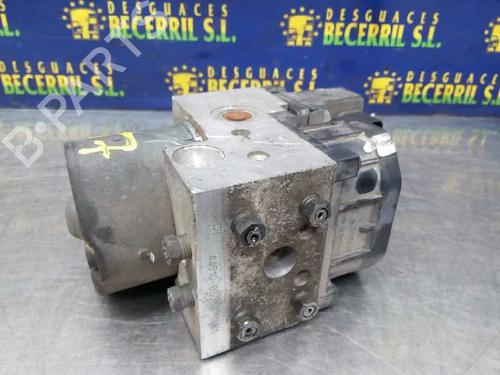 Used ABS pump TOYOTA AVENSIS Saloon (_T25_) 1.6 VVT-i (ZZT250_, ZZT250R) (110 hp) 10769902