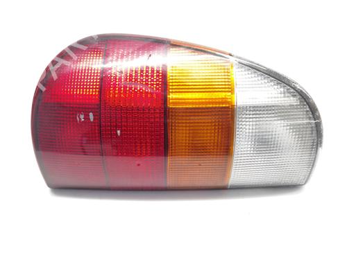 Rückleuchte Rechts für SEAT INCA (6K9) 1.9 D (64 hp) 31852534