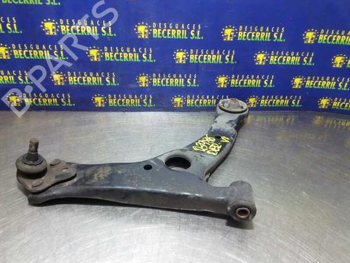 Used Right front suspension arm TOYOTA COROLLA (_E12_) 2.0 D-4D (CDE120_, CDE120R) (90 hp) 9194369