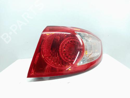 Used Right taillight HYUNDAI SANTA FÉ II (CM) 2.2 CRDi GLS (150 hp) 8485095