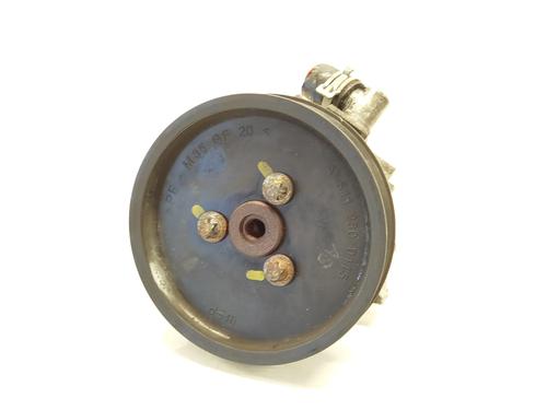 Used Steering pump MERCEDES-BENZ C-CLASS Coupe (CL203) [2001-2011]  19434200