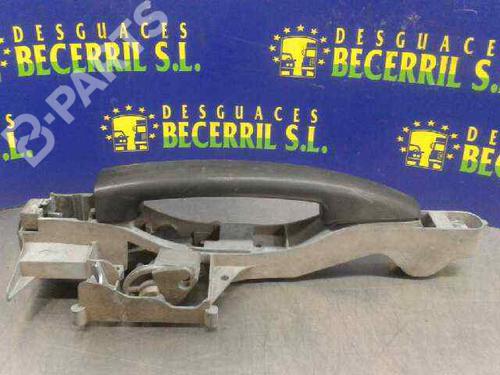 Used Front left exterior door handle Front left exterior door handle PEUGEOT EXPERT Van (VF3A_, VF3U_, VF3X_) 2.0 HDi 140 (136 hp) 8452523 8452523
