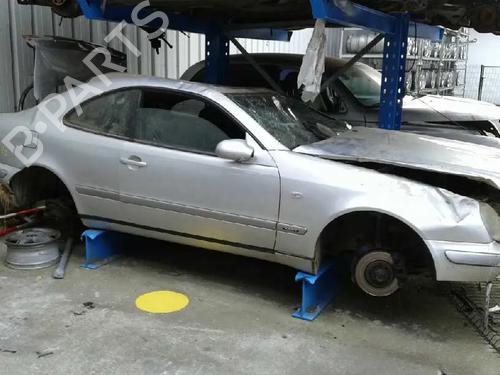 MERCEDES-BENZ CLK Convertible (A208) [1998-2002]  946426