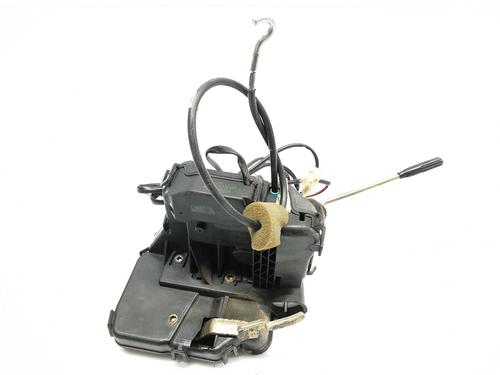 front-left-lock-mercedes-benz-c-class-w203-2000-2001-2002-2003-2004-2005-2006-2007-33854716 main image