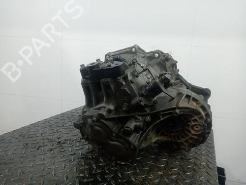 gearbox-opel-corsa-c-x01-2000-2001-2002-2003-2004-2005-2006-2007-2008-2009-32529694 main image