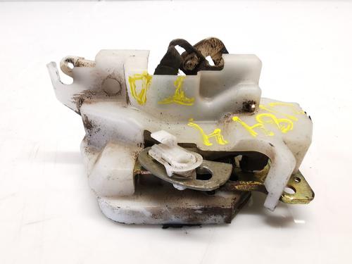 Cerradura puerta trasera derecha Cerradura puerta trasera derecha MITSUBISHI L200 (K7_T, K6_T, K5_T) 2.5 TD 4WD (K74T) (99 hp) 35777385 35777385