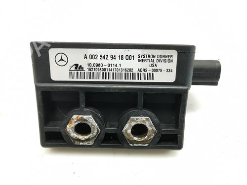 electronic-module-mercedes-benz-c-class-w203-2000-2001-2002-2003-2004-2005-2006-2007-33854729 main image