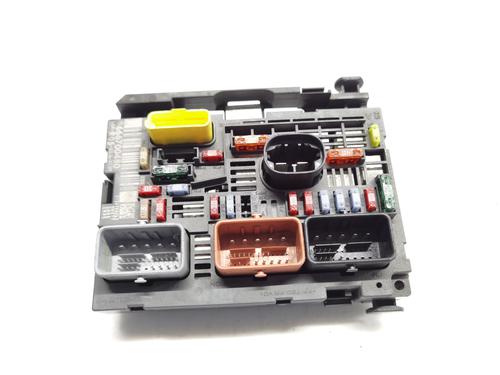 Used Fuse box Fuse box PEUGEOT 308 I (4A_, 4C_) 1.6 16V (120 hp) 39510736 39510736