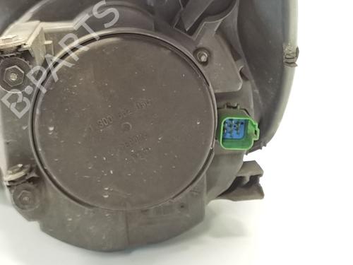 Right headlight FORD FIESTA V (JH_, JD_) 1.4 TDCi | BP26741003C29 