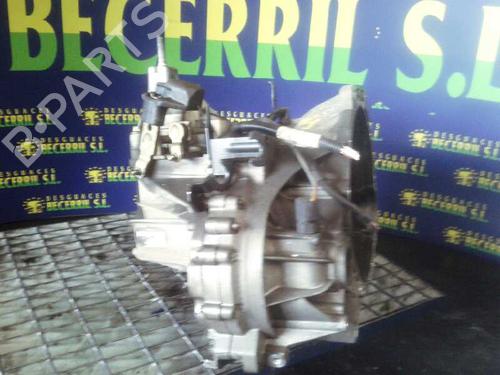 Getriebe für FORD FOCUS I Turnier (DNW) 1.8 TDCi (100 hp) 8427080