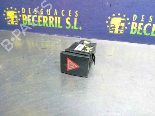 Used Warning switch VW POLO (9N_, 9A_) 1.4 16V (75 hp) 8478377