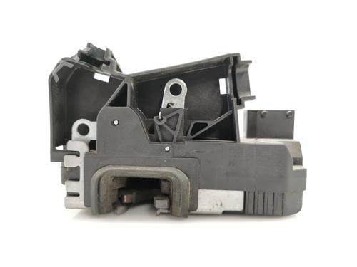 Front right lock OPEL CORSA C (X01) 1.3 CDTI (F08, F68) | BP8438836C97 