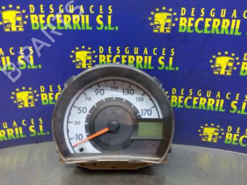 Used Instrument cluster PEUGEOT 107 (PM_, PN_) 1.0 (68 hp) 8435889
