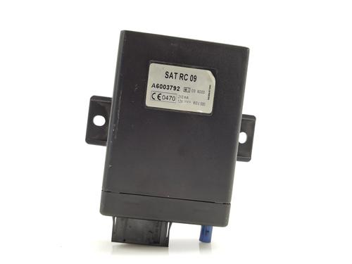 Used Electronic module VW GOLF V (1K1) 1.4 16V (80 hp) 13638209