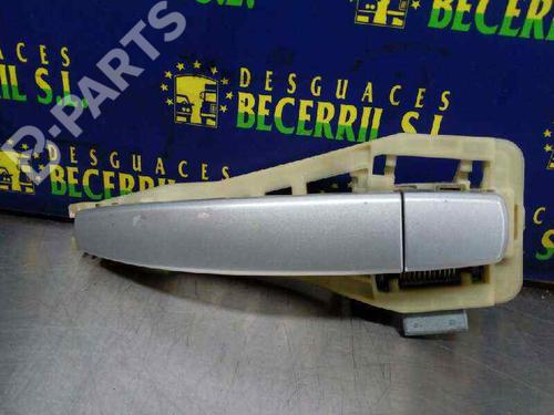 Used Front right exterior door handle Front right exterior door handle OPEL VECTRA C (Z02) 2.0 DTI 16V (F69) (101 hp) 8439304 8439304