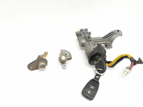 Used Electronic module HYUNDAI TUCSON (JM) 2.0 CRDi (113 hp) 14021674