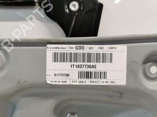 Front right window mechanism VW TOURAN (1T1, 1T2) 1.9 TDI | BP13091135C23 