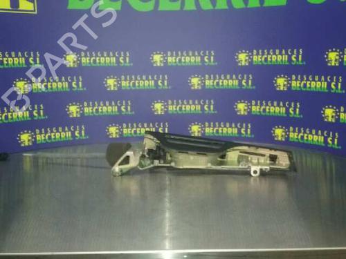 Rear left exterior door handle SEAT LEON (1P1) 2.0 TDI | BP8424909C130 
