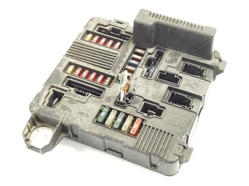 Used Fuse box RENAULT MEGANE II Saloon (LM0/1_) 1.5 dCi (LM0F, LM0T, LM2B) (82 hp) 31353977
