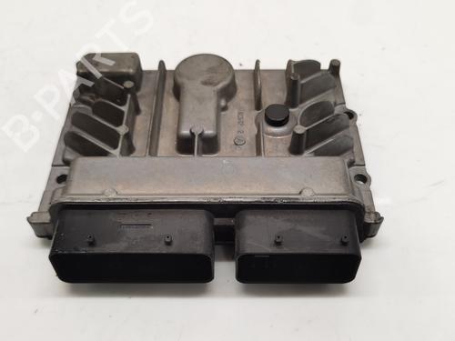 Używane Sterownik / Moduł silnika CHEVROLET CRUZE Hatchback (J305) 1.7 D (131 hp) 30735301