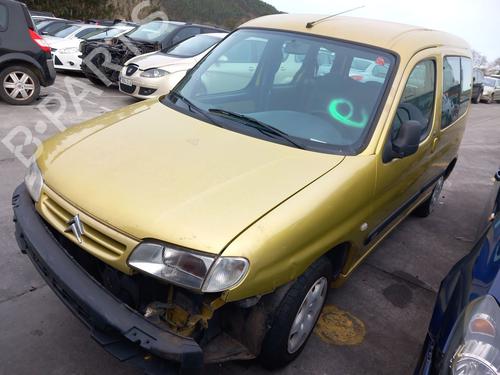 Left front indicator CITROËN BERLINGO / BERLINGO FIRST MPV (MF_, GJK_, GFK_) 1.9 D (MFWJZ) | BP31945273C32