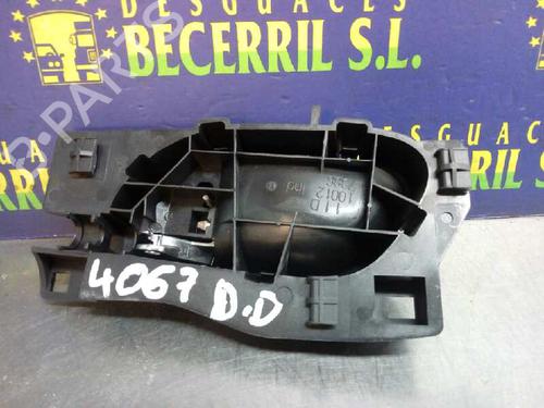 Front right interior door handle PEUGEOT 407 (6D_) 2.0 (6DRFNB, 6DRFNE) | BP8445610I14 