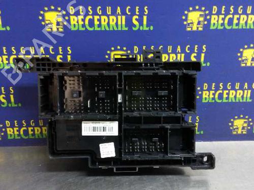 Fuse box KIA CARENS II MPV (FJ)  | BP8451076E1 