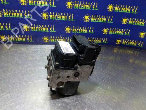 Used ABS pump RENAULT MEGANE I Classic (LA0/1_) 1.9 D (LA0A, LA0U, LA0R) (64 hp) 8442047