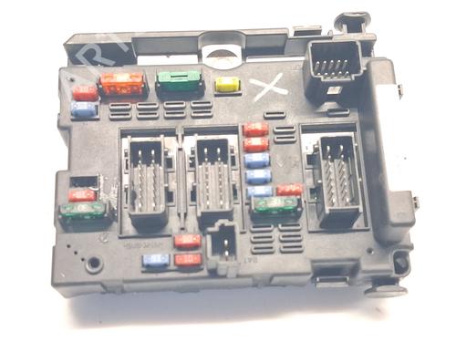 Used Fuse box CITROËN XSARA PICASSO (N68) 1.6 HDi (90 hp) 30938618