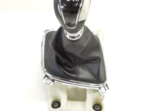 Used Gear lever KIA CEE'D (JD) 1.4 CVVT (90 hp) 13045132