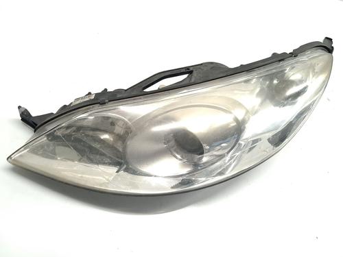 Koplamp links PEUGEOT 407 (6D_) 2.0 HDi 135 (6DRHRH, 6DRHRE, 6DRHRG, 6DRHRJ) (136 hp) 31048106
