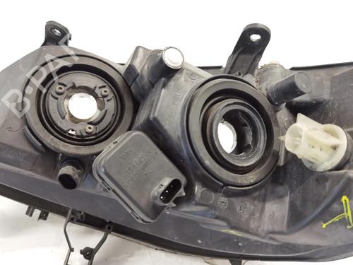 Right headlight OPEL ZAFIRA A MPV (T98) 2.2 DTI 16V (F75) | BP15080113C29 