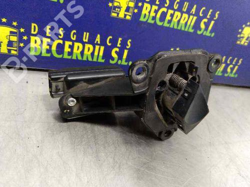 Used Tailgate handle Tailgate handle RENAULT CLIO I (B/C57_, 5/357_) [1990-1999] 8438944 8438944