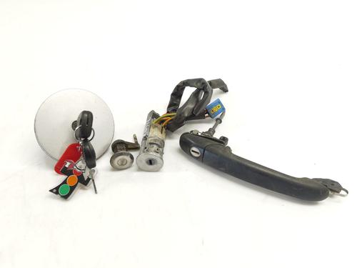 Module électronique Module électronique PEUGEOT 206 Hatchback (2A/C) 1.4 16V (88 hp) 36517078 36517078