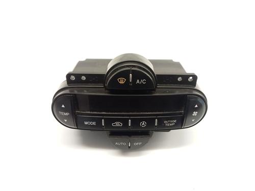 Climate control KIA CARENS II MPV (FJ) 2.0 CRDi | BP24680923I5 