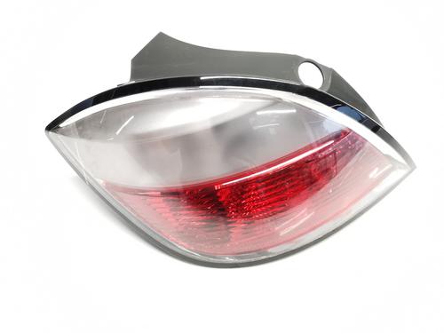 left-taillight-opel-astra-h-a04-2004-2005-2006-2007-2008-2009-2010-2011-2012-2013-2014-32732362 main image