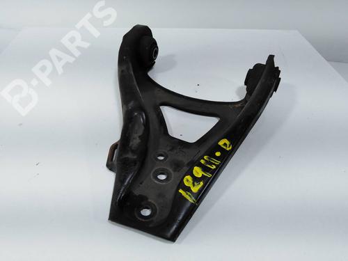 Used Right front suspension arm Right front suspension arm RENAULT MEGANE I Classic (LA0/1_) 1.6 16V (LA00, LA04, LA0B, LA11, LA16, LA19, LA1J, LA1K,... (107 hp) 8481384 8481384