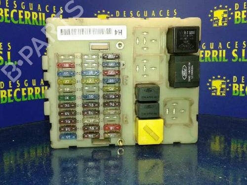 Fuse box FORD FOCUS I (DAW, DBW)  | BP8425571E1 