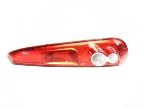 Used Right taillight FORD FIESTA V (JH_, JD_) 1.25 16V (70 hp) 28126763