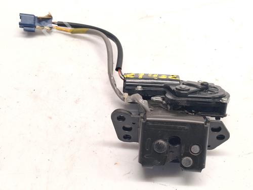 Used Tailgate lock Tailgate lock TOYOTA AVENSIS Estate (_T25_) 2.0 D-4D (ADT250_, ADT250R) (126 hp) 32508027 32508027