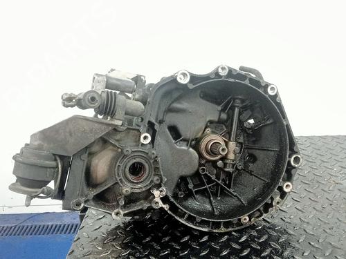 Used Gearbox SAAB 900 II Convertible 2.3 -16 (150 hp) 31042302