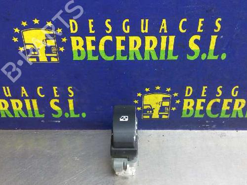 Used Left rear window switch RENAULT MEGANE II (BM0/1_, CM0/1_) [2001-2012]  8446610