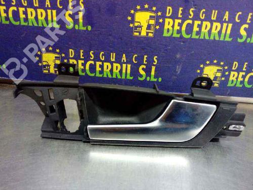 Used Front right interior door handle Front right interior door handle AUDI A3 (8P1) 2.0 TDI 16V quattro (140 hp) 8460191 8460191