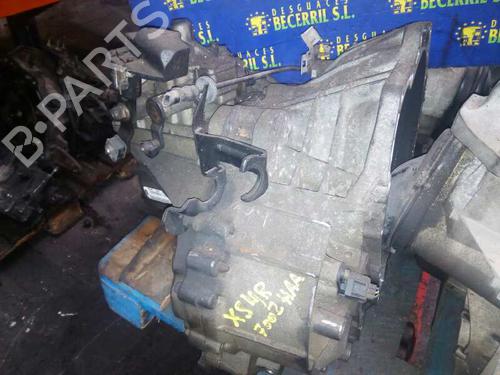 Used Gearbox FORD FOCUS I (DAW, DBW) 1.6 16V (100 hp) 8436953