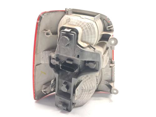 Right taillight VW TOURAN (1T1, 1T2) 2.0 TDI 16V | BP30177626C35 