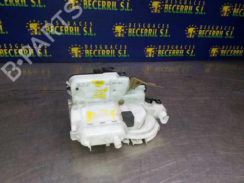 Used Front right lock VW POLO III (6N1) [1994-1999]  8430918